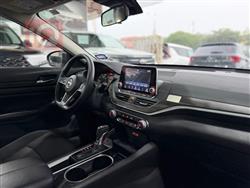 نيسان ألتيما